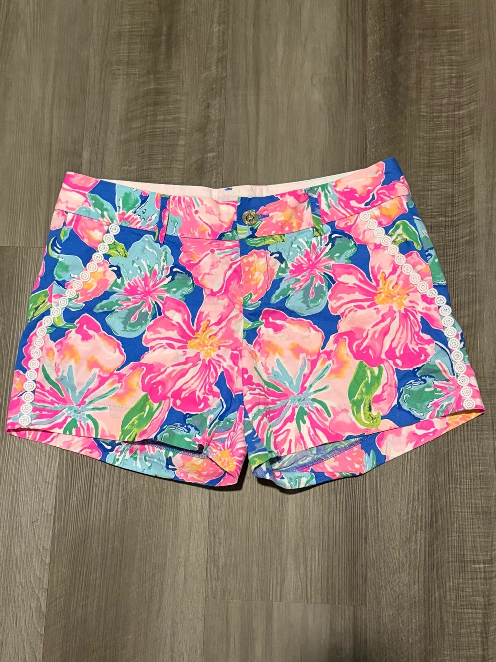 Lilly Pulitzer Callahan Floral Shorts Size 6 Lace Trim 5” Inseam